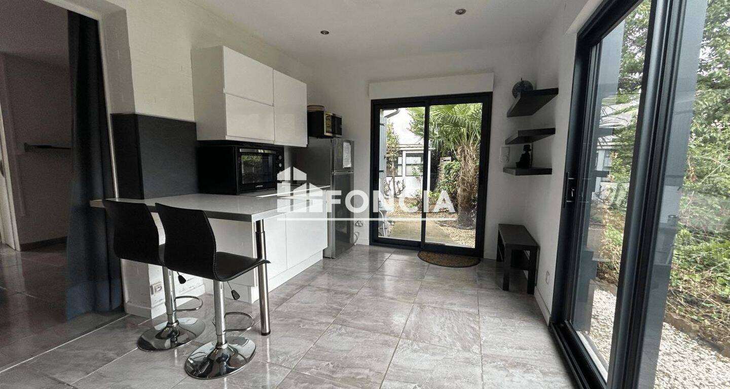 Maison 2 pièces 53 m² · à Lille · 52,9 m² · 800 €/mois