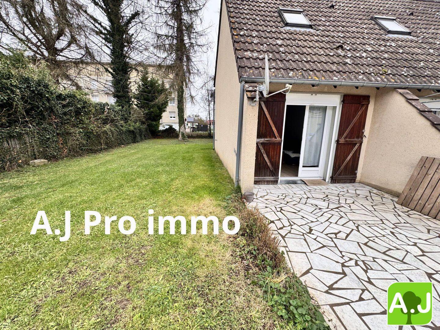 Appartement 2 pièces 37 m² · à Ézy-sur-Eure · 37 m² · 76 000 €