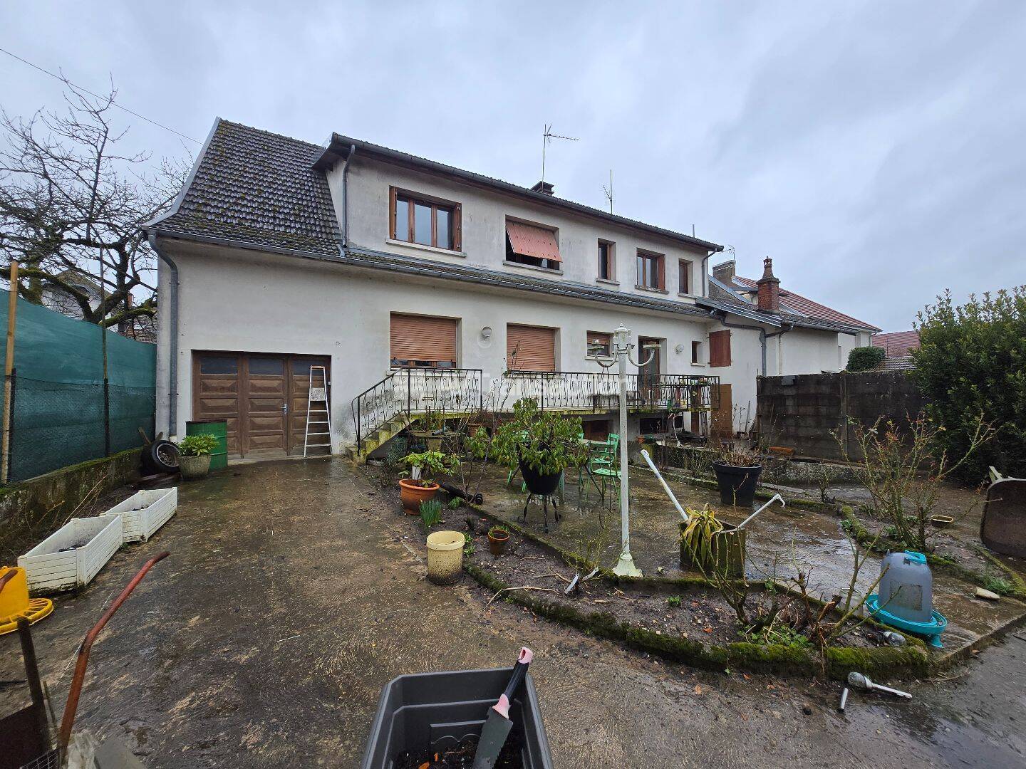 Maison 12 pièces 242 m² · à Gray · 242 m² · 119 000 €