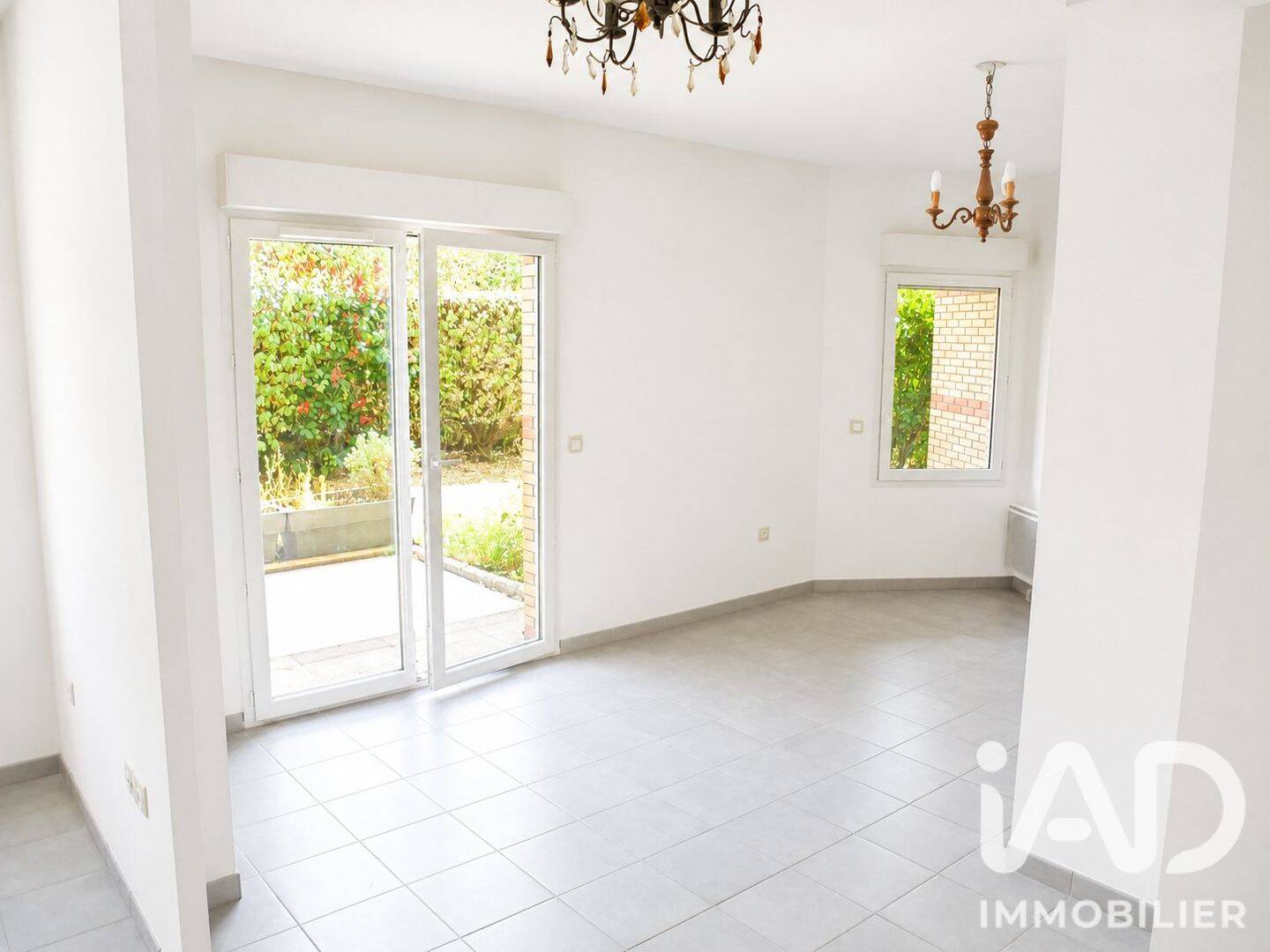 Appartement 1 pièce 35 m² · à Lucé · 35,4 m² · 86 000 €
