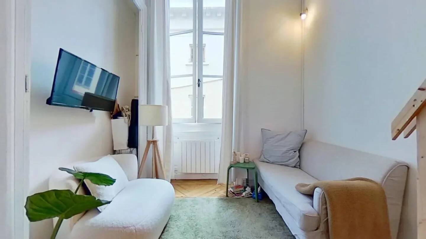 Appartement 1 pièce 27 m² · à Lyon 1er Arrondissement · 27 m² · 840 €/mois