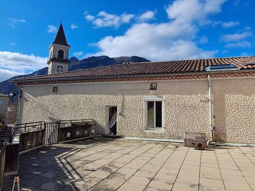 Immeuble à vendre 468 000 € 310 m² Luc-en-Diois 26310