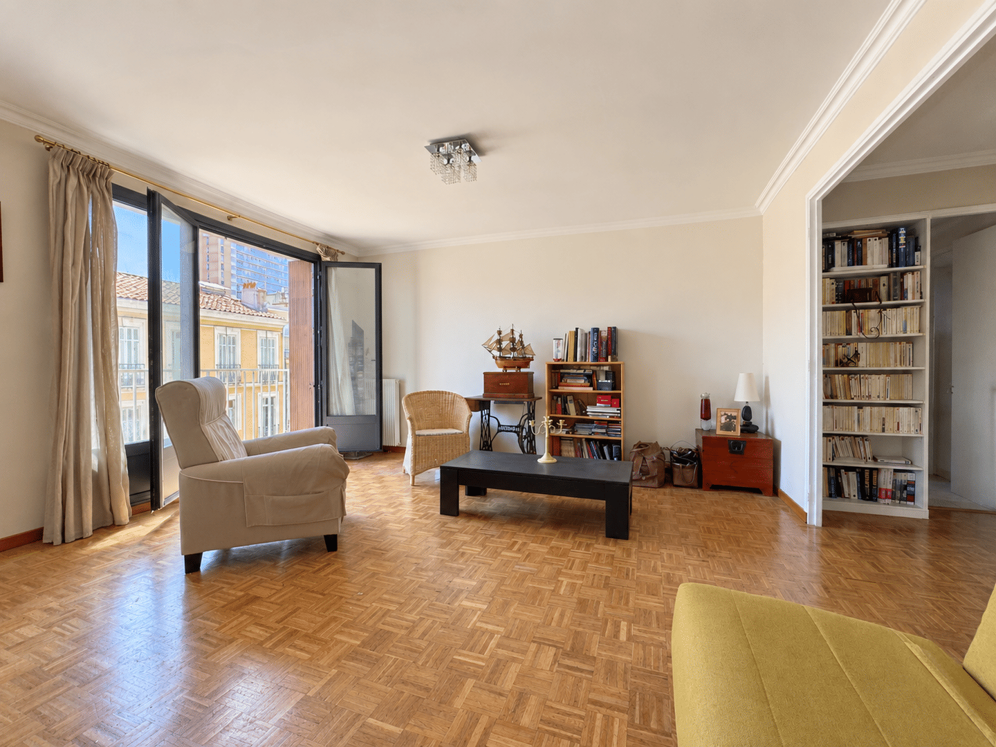 Appartement 3 pièces 72 m² · à Marseille 7ème Arrondissement · 72 m² · 350 000 €