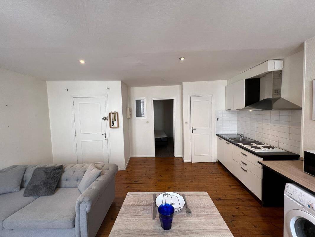 Appartement 2 pièces 30 m² · à Castres · 30 m² · 415 €/mois
