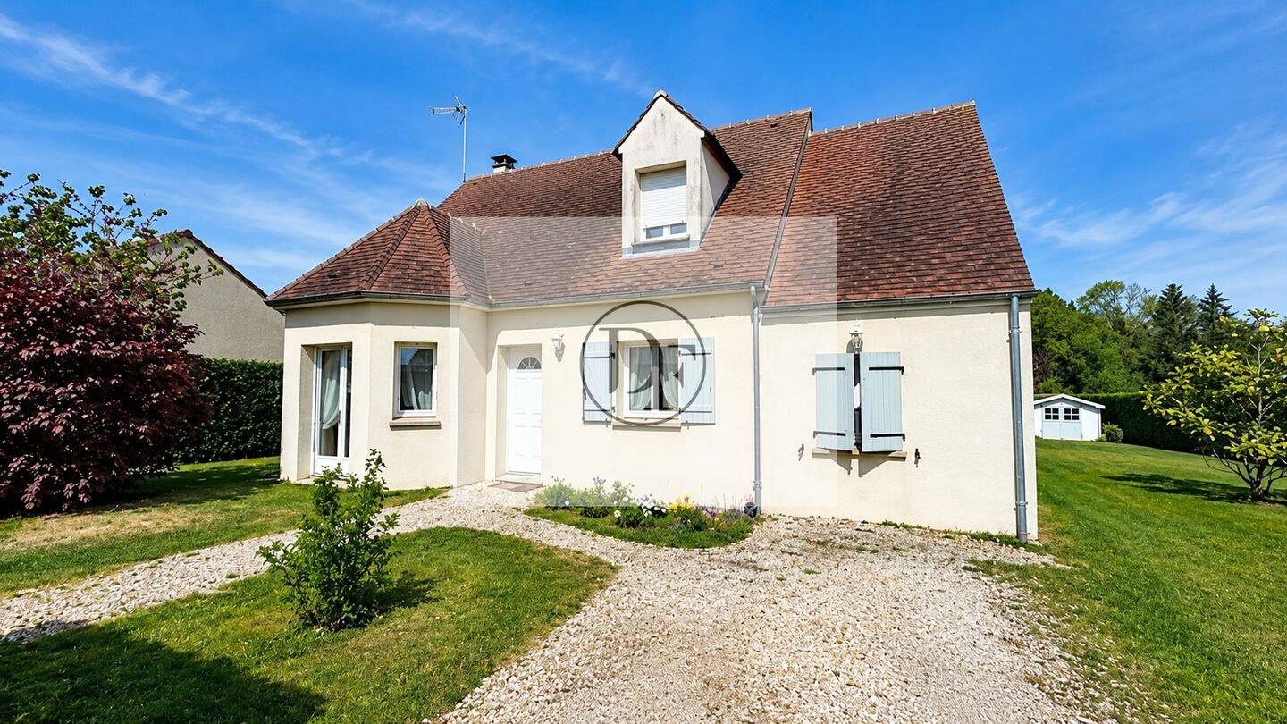 Maison 5 pièces 125 m² · à Chambon-la-Forêt · 125 m² · 225 000 €