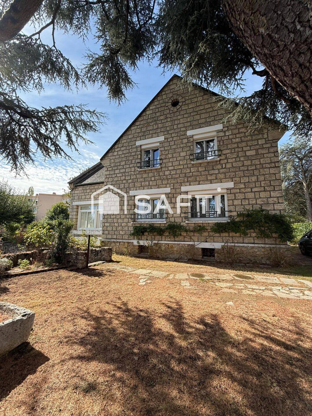 Maison 8 pièces 188 m² · à Gaillon · 188 m² · 366 000 €