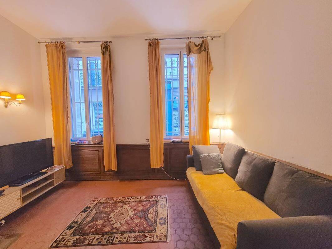 Appartement 2 pièces 31 m² · à Marseille 6ème Arrondissement · 31 m² · 115 000 €