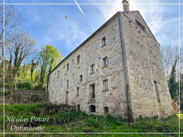 Propriété à vendre 698 000 € 13 pièces 8 chambres 597 m² 7 000 m² de terrain Geresmes-Bouillant Crépy-en-Valois 60800