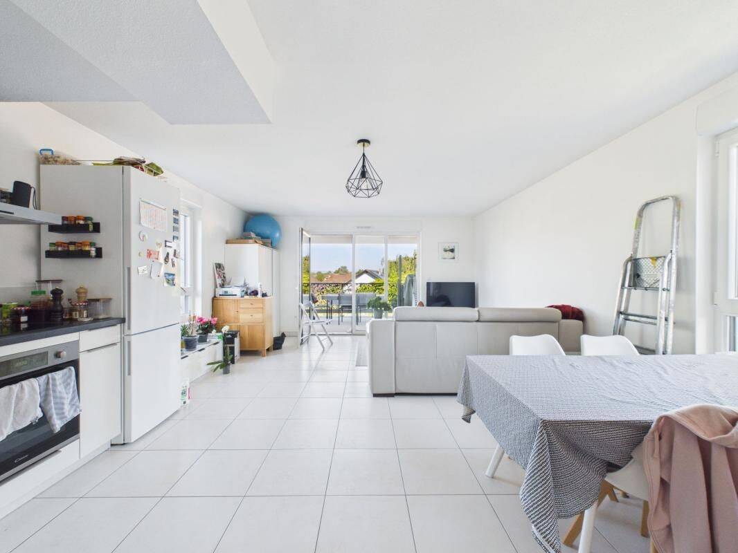 Appartement 4 pièces 82 m² · à Illkirch-Graffenstaden · 82 m² · 1 012 €