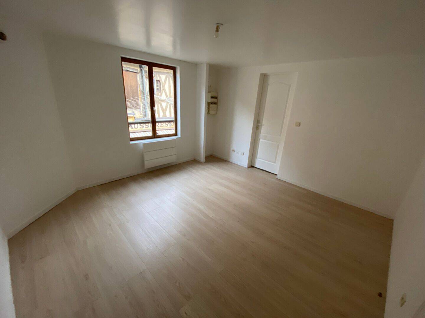 Appartement 2 pièces 61 m² · à Aubigny-sur-Nère · 60,5 m² · 486 €/mois