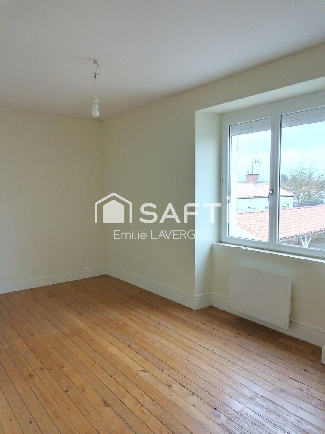 Maison 6 pièces 123 m² · à Essarts en Bocage · 123 m² · 198 600 €