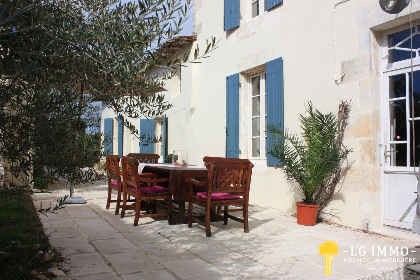 Maison 4 pièces 118 m² · à Mortagne-sur-Gironde · 118 m² · 280 250 €
