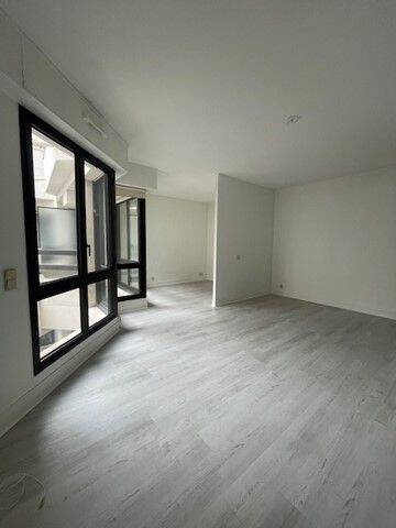 Appartement 1 pièce 46 m² · à Neuilly-sur-Seine · 46,3 m² · 1 406 €/mois