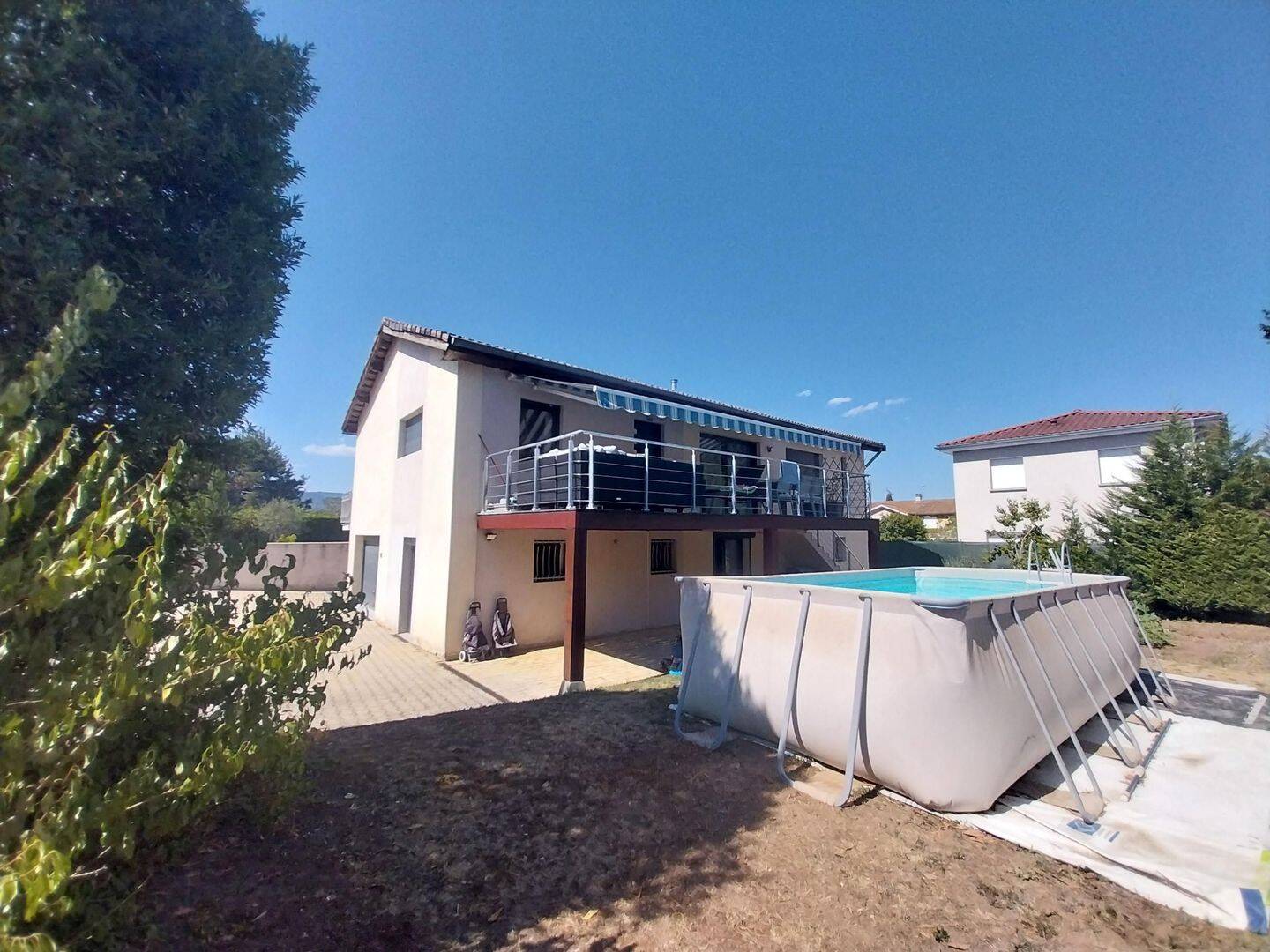 Maison 6 pièces 160 m² · à Brindas · 160 m² · 595 000 €