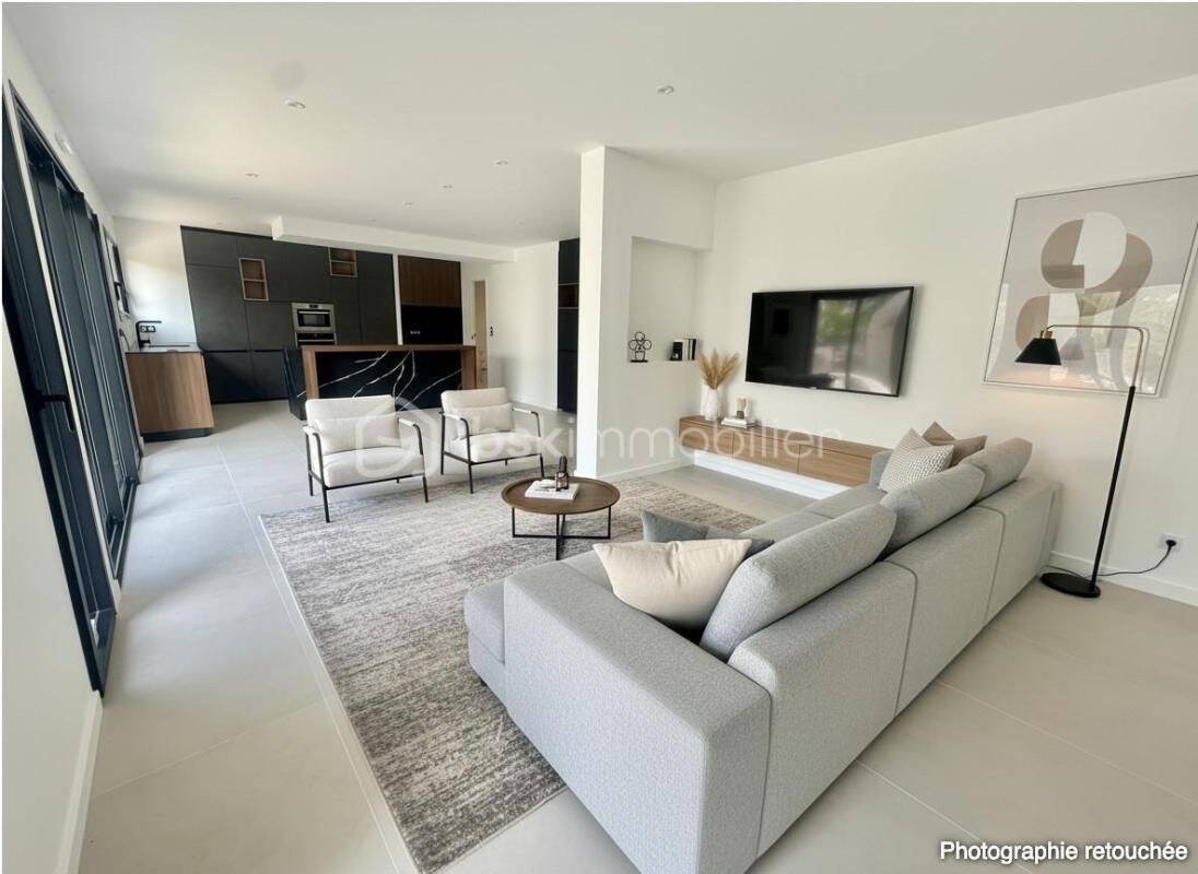 Maison 7 pièces 165 m² · au Rheu · 165 m² · 439 900 €