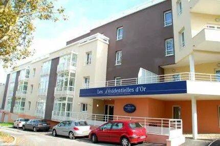 Appartement 2 pièces 44 m² · à Châtillon · 43,5 m² · 257 407 €