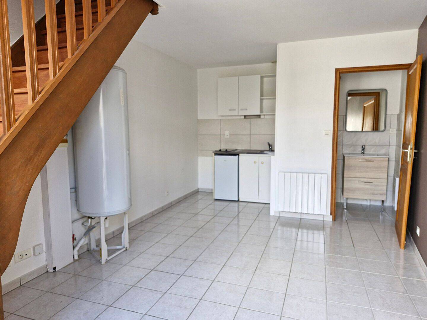 Appartement 2 pièces 24 m² · à Auxerre · 24 m² · 408 €