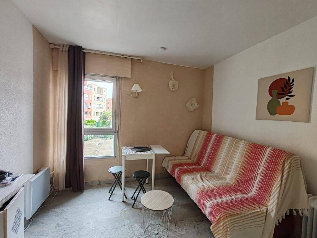 Appartement 1 pièce 15 m² · à Agde · 14,6 m² · 390 €/mois
