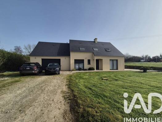 Pavillon à vendre 327 000 € 6 pièces 4 chambres 140 m² 3 520 m² de terrain Colomby 50700