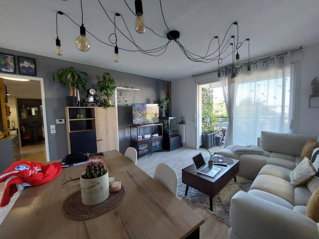 Appartement 2 pièces 55 m² · à Le Grand-Quevilly · 55 m² · 606 €/mois