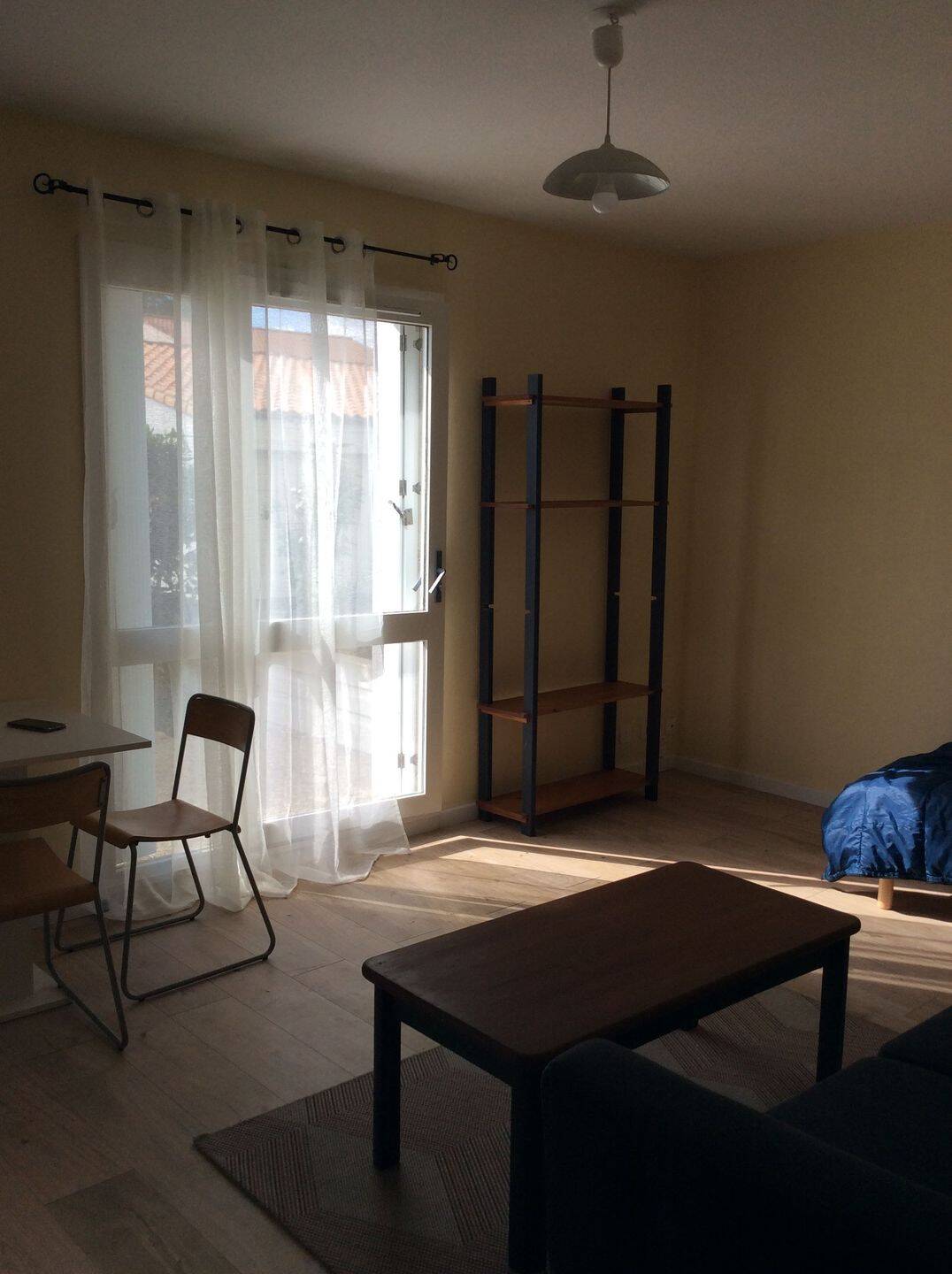 Appartement 1 pièce 30 m² · à Niort · 30 m² · 480 €