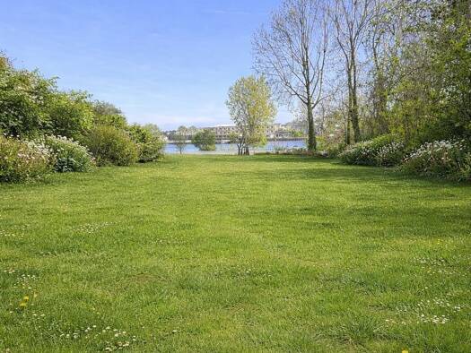 Terrain constructible à vendre 261 500 € 1 210 m² de terrain Village Le Mée-sur-Seine 77350