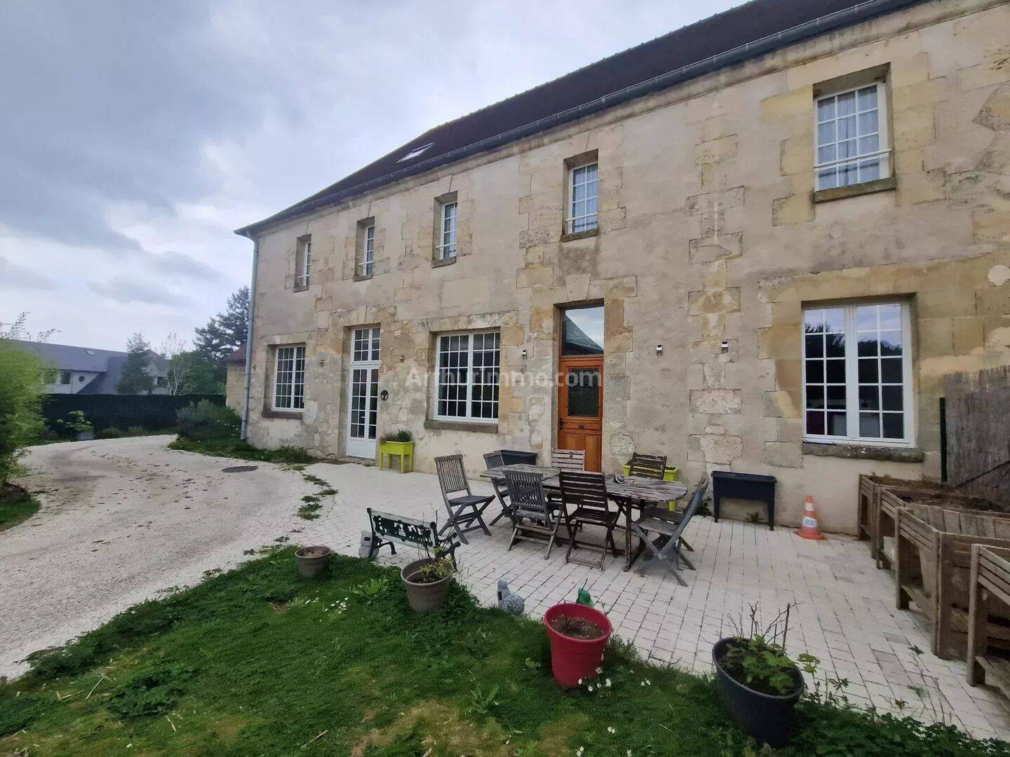 Maison 1 pièce 270 m² · à Gisors · 270 m² · 399 000 €