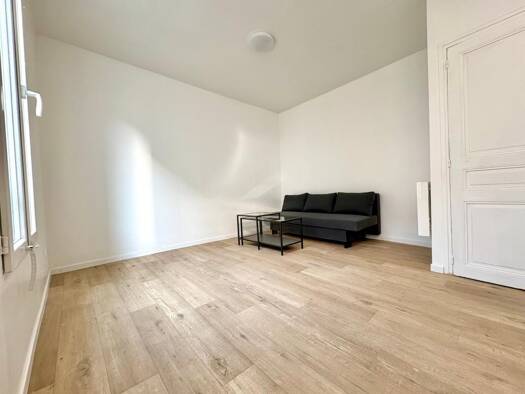 Maison de ville à louer 899 € 2 pièces 1 chambre 47,5 m² 44 m² de terrain Le Centre Ville Villiers-sur-Marne 94350