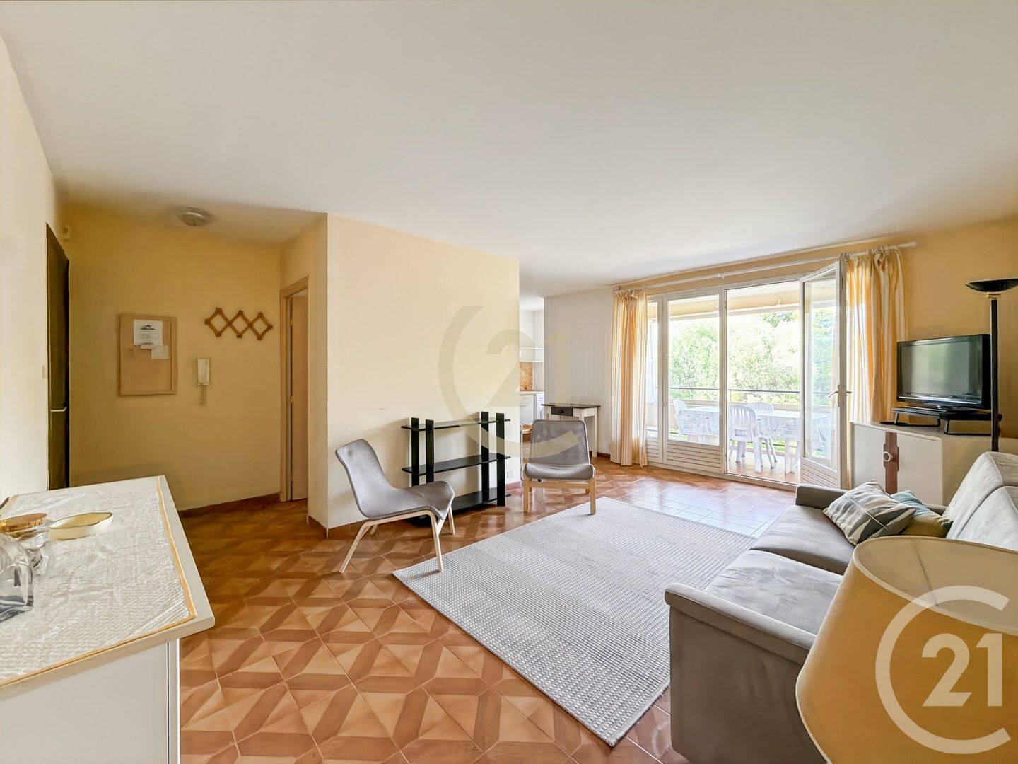 Appartement 3 pièces 66 m² · à L'Île-Rousse · 65,8 m² · 295 000 €