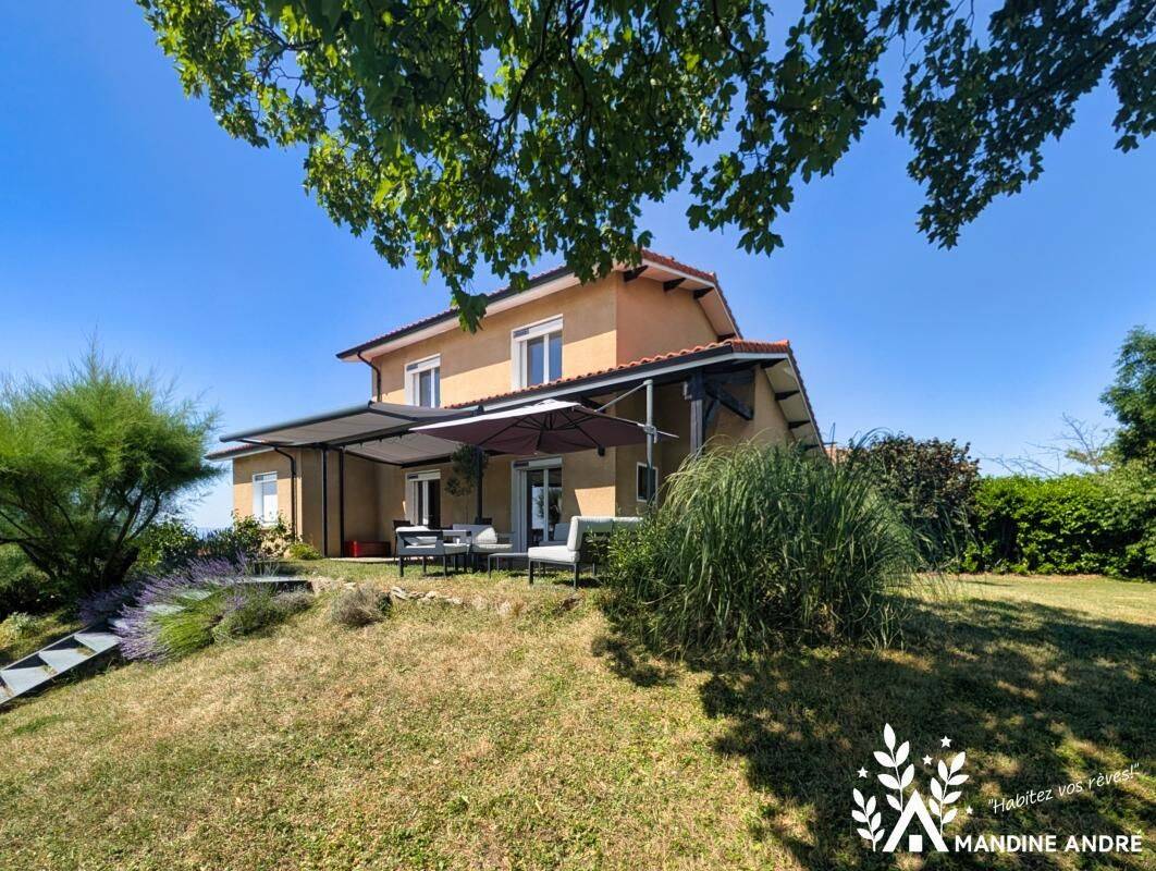Maison 6 pièces 135 m² · à Jassans-Riottier · 135 m² · 429 000 €