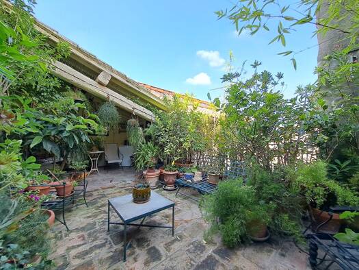 Maison à vendre 1 120 000 € 8 pièces 4 chambres 230 m² Centre Ville-La Roquette Arles 13200