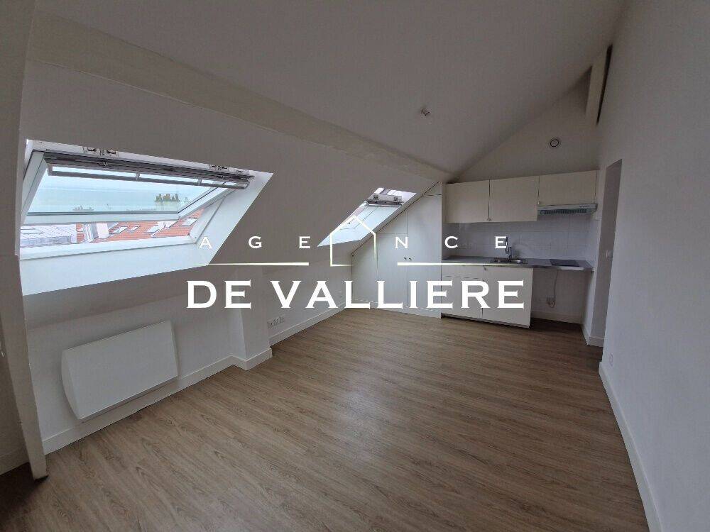 Appartement 1 pièce 16 m² · à Nanterre · 16,3 m² · 733 €/mois