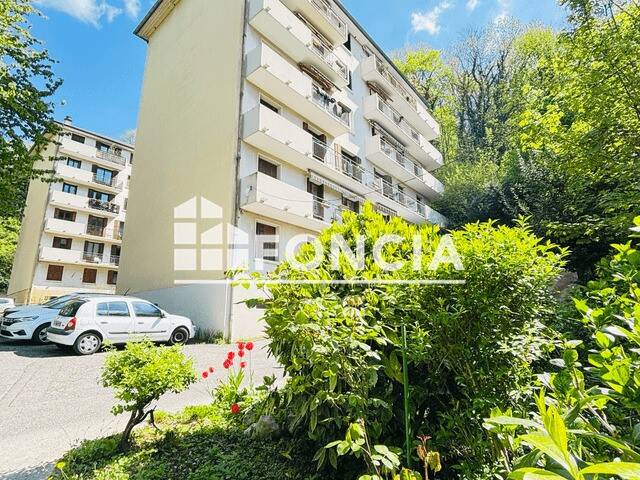 Appartement 5 pièces 76 m² · à Chambéry · 75,9 m² · 1 100 €/mois