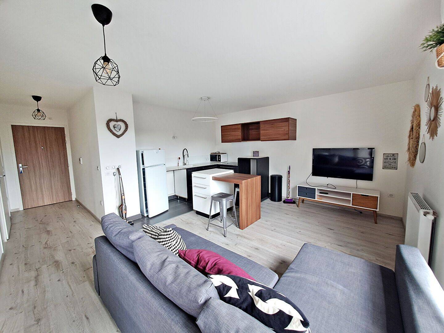 Appartement 2 pièces 39 m² · à Lyon 7ème Arrondissement · 38,6 m² · 864 €/mois