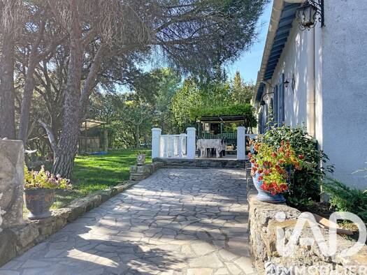 Maison à vendre 472 500 € 7 pièces 4 chambres 248 m² 7 000 m² de terrain Cabrières 34800