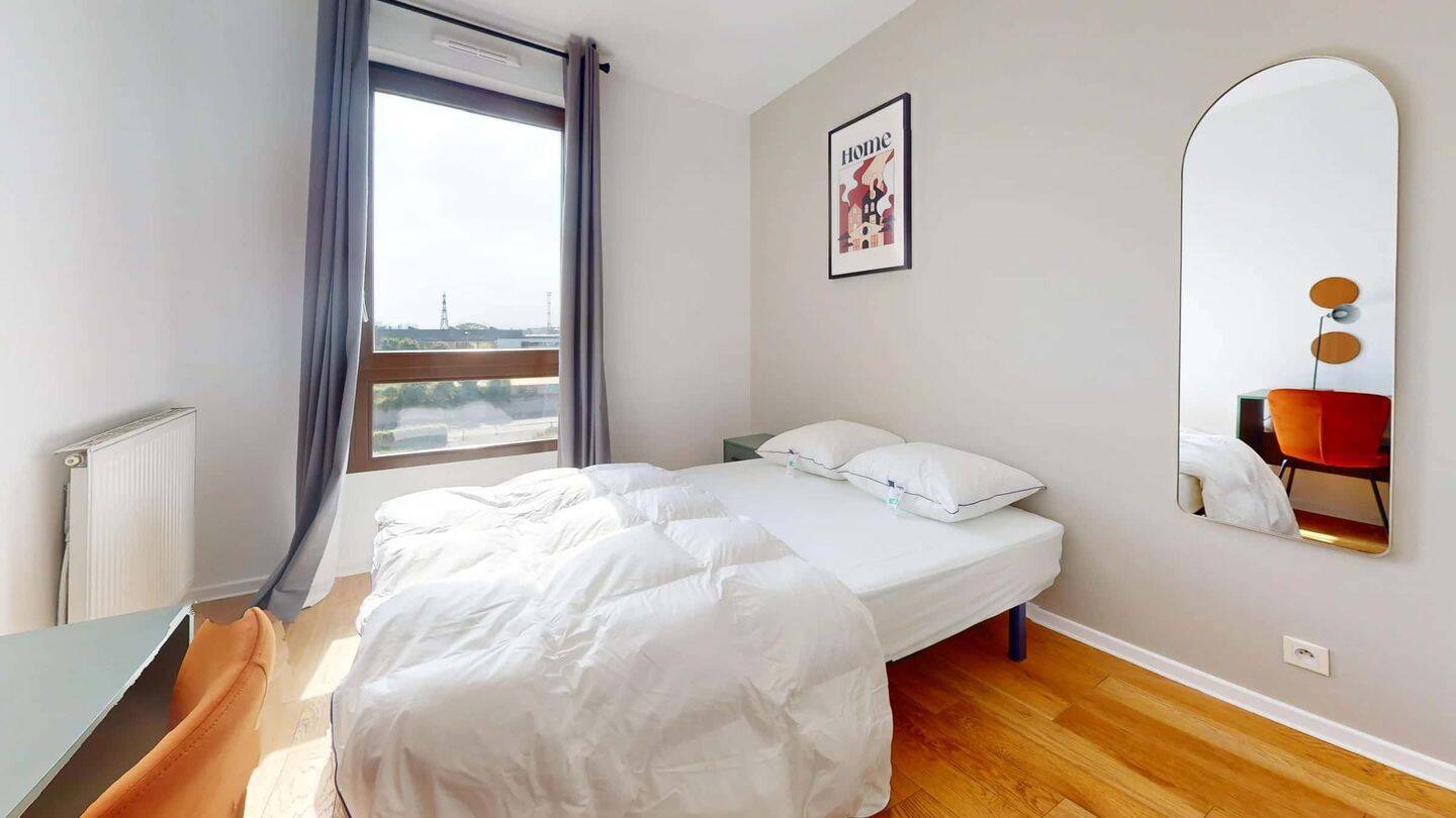 1 pièce 15 m² · à Saint-Denis · 15 m² · 710 €