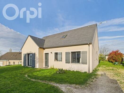 Maison à vendre 315 000 € 5 pièces 4 chambres 127 m² 881 m² de terrain La Ferté-Saint-Aubin 45240