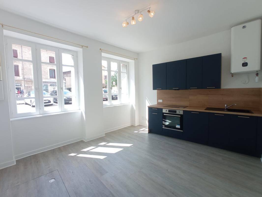 Appartement 1 pièce 20 m² · à Anse · 20 m² · 560 €/mois