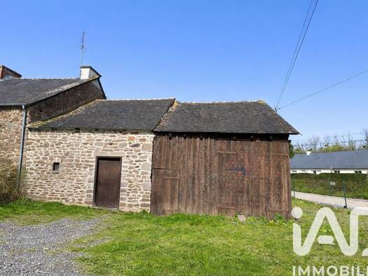 Maison à vendre 26 575 € 2 pièces 1 chambre 53 m² 1 m² de terrain Tramain 22640