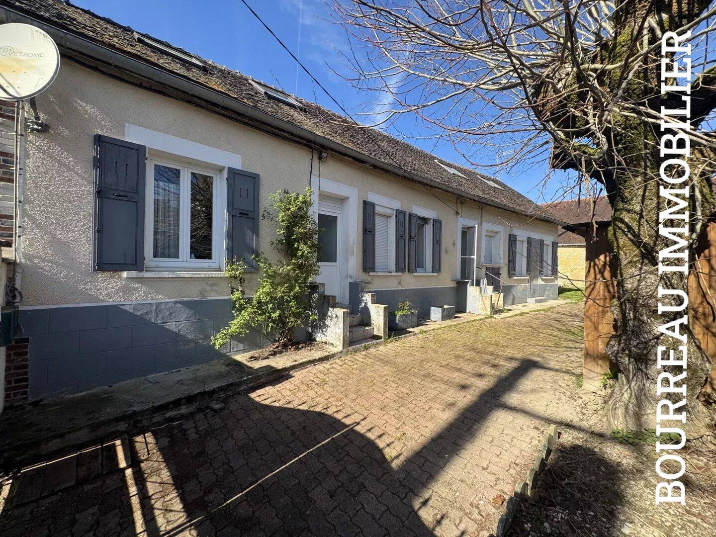 Maison 7 pièces 130 m² · à Joigny · 129,8 m² · 135 000 €