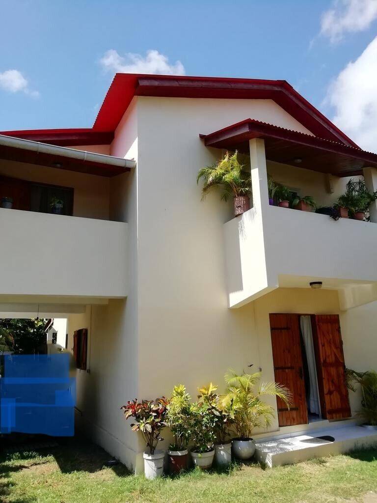 Maison 4 pièces 100 m² · à Ambilly · 100 m² · 350 000 €