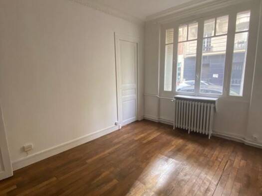 Appartement à louer 1 350 € 3 pièces 2 chambres 48,3 m² RDC Bel-Air Sud Paris 12ème arrondissement 75012