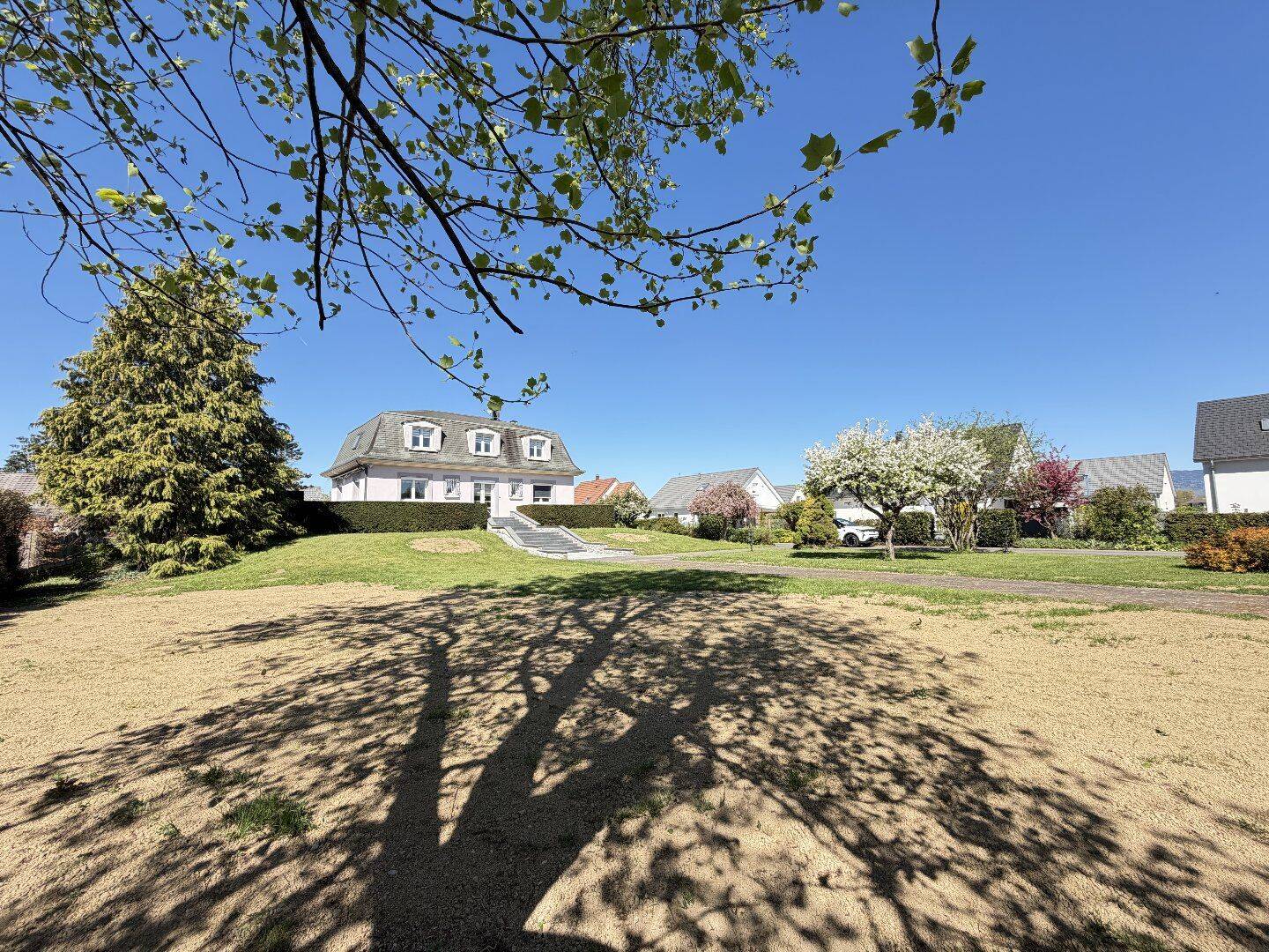 Maison 6 pièces 162 m² · à Sermamagny · 162 m² · 480 000 €