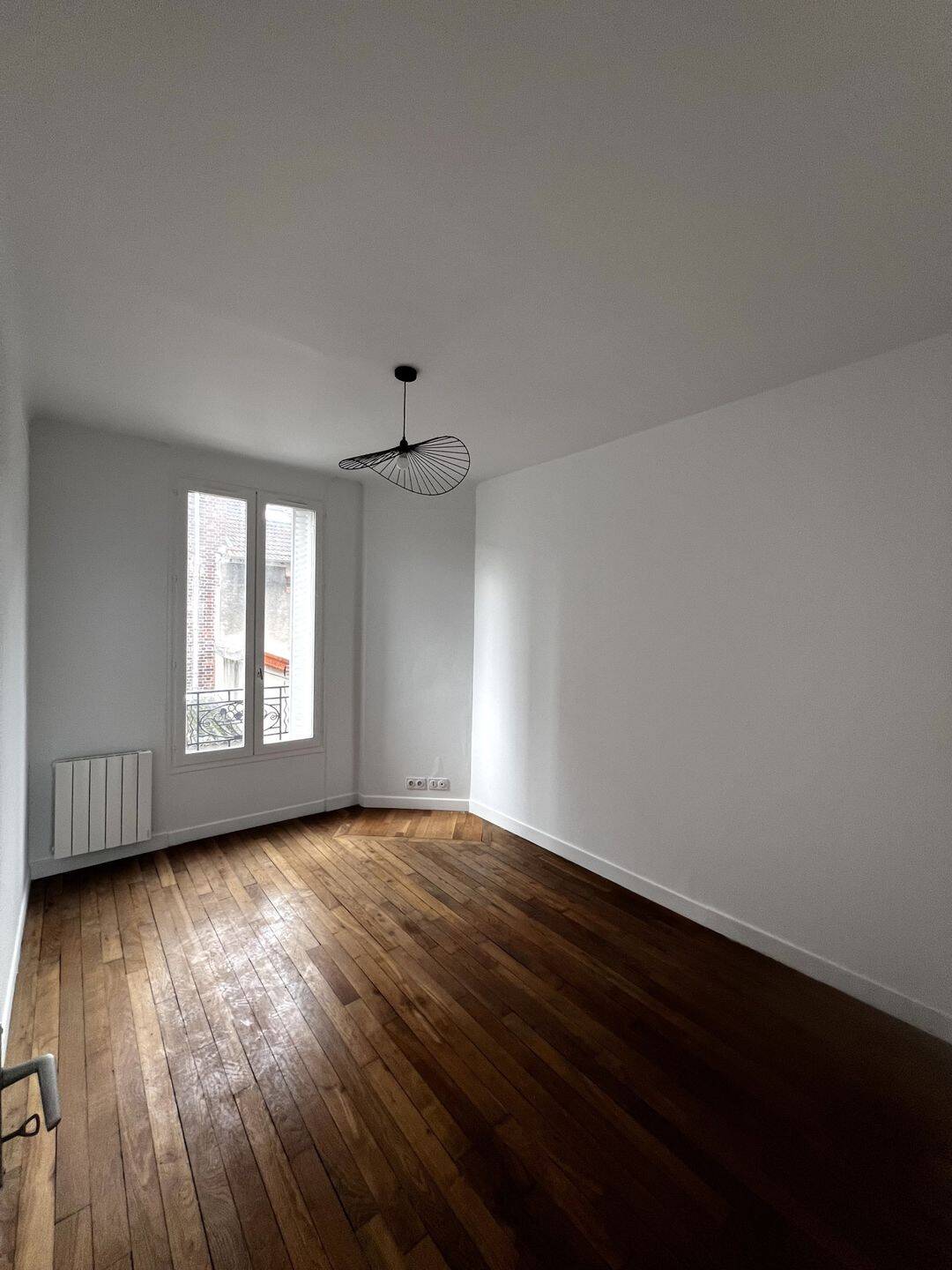 Appartement 2 pièces 29 m² · à Villeneuve-le-Roi · 28,6 m² · 895 €