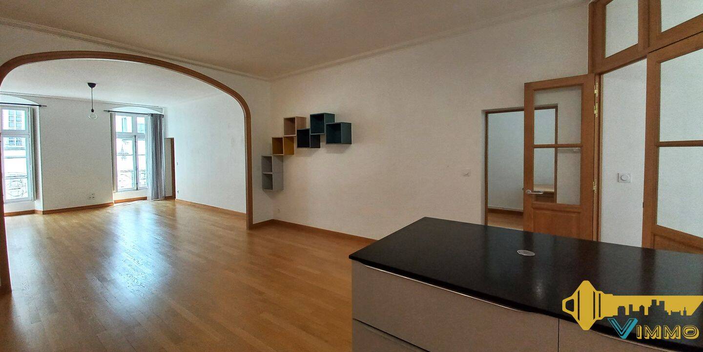 Appartement 4 pièces 99 m² · à Nantes · 98,9 m² · 298 700 €