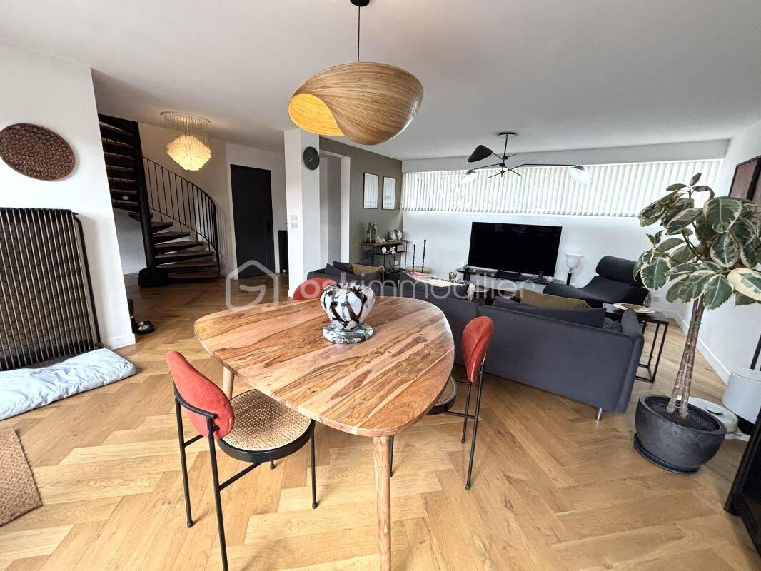 Maison 4 pièces 99 m² · à Boussy-Saint-Antoine · 99 m² · 327 000 €