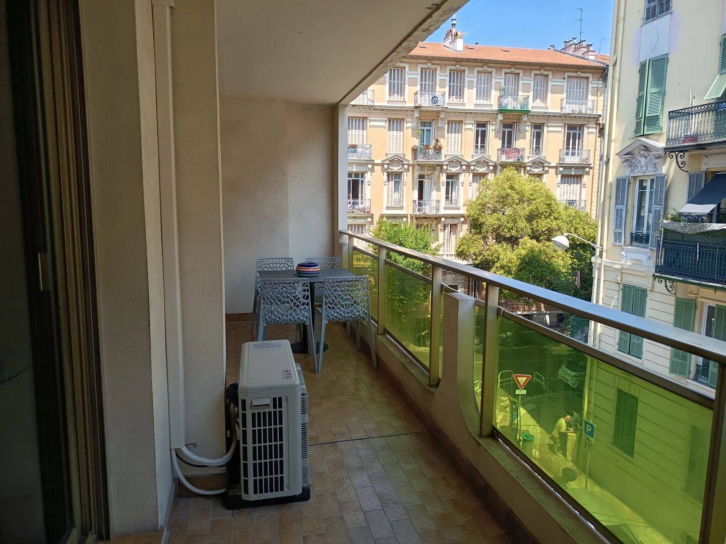 Appartement 3 pièces 77 m² · à Nice · 77 m² · 385 000 €