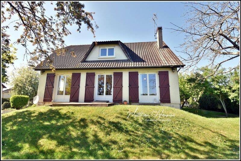 Maison 6 pièces 110 m² · à Mesnils-sur-Iton · 110 m² · 199 000 €