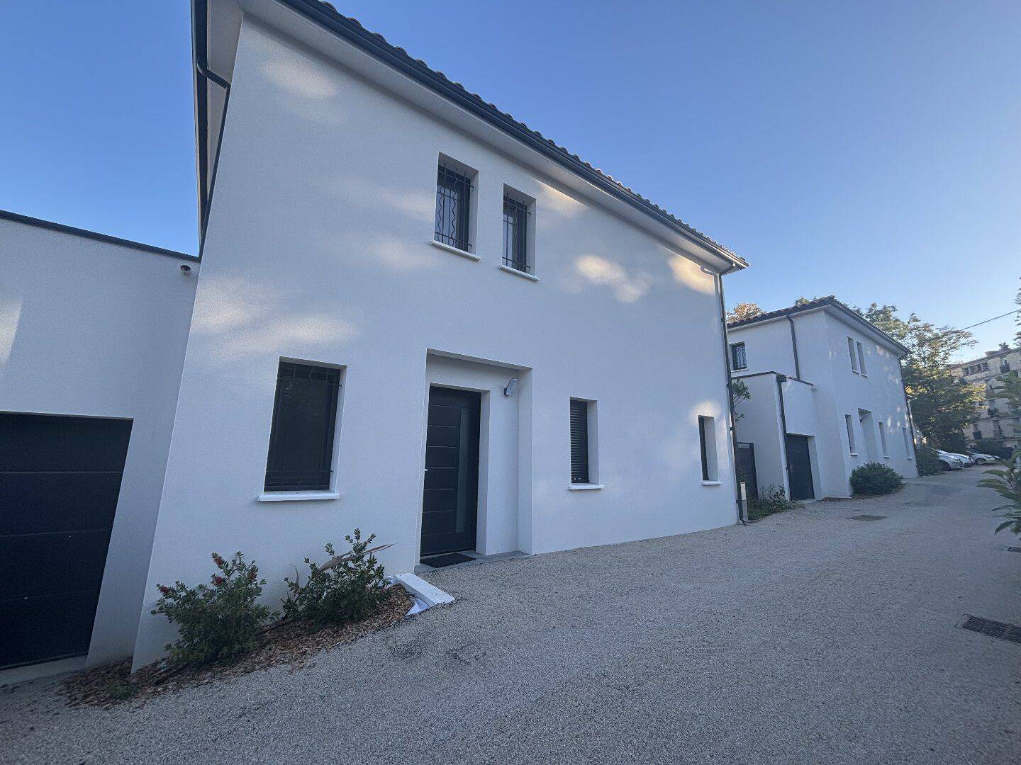 Maison 5 pièces 117 m² · à Montpellier · 117 m² · 1 700 €
