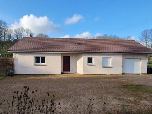 Villa à vendre 272 000 € 4 pièces 3 chambres 100 m² 1 068 m² de terrain Joudes 71480